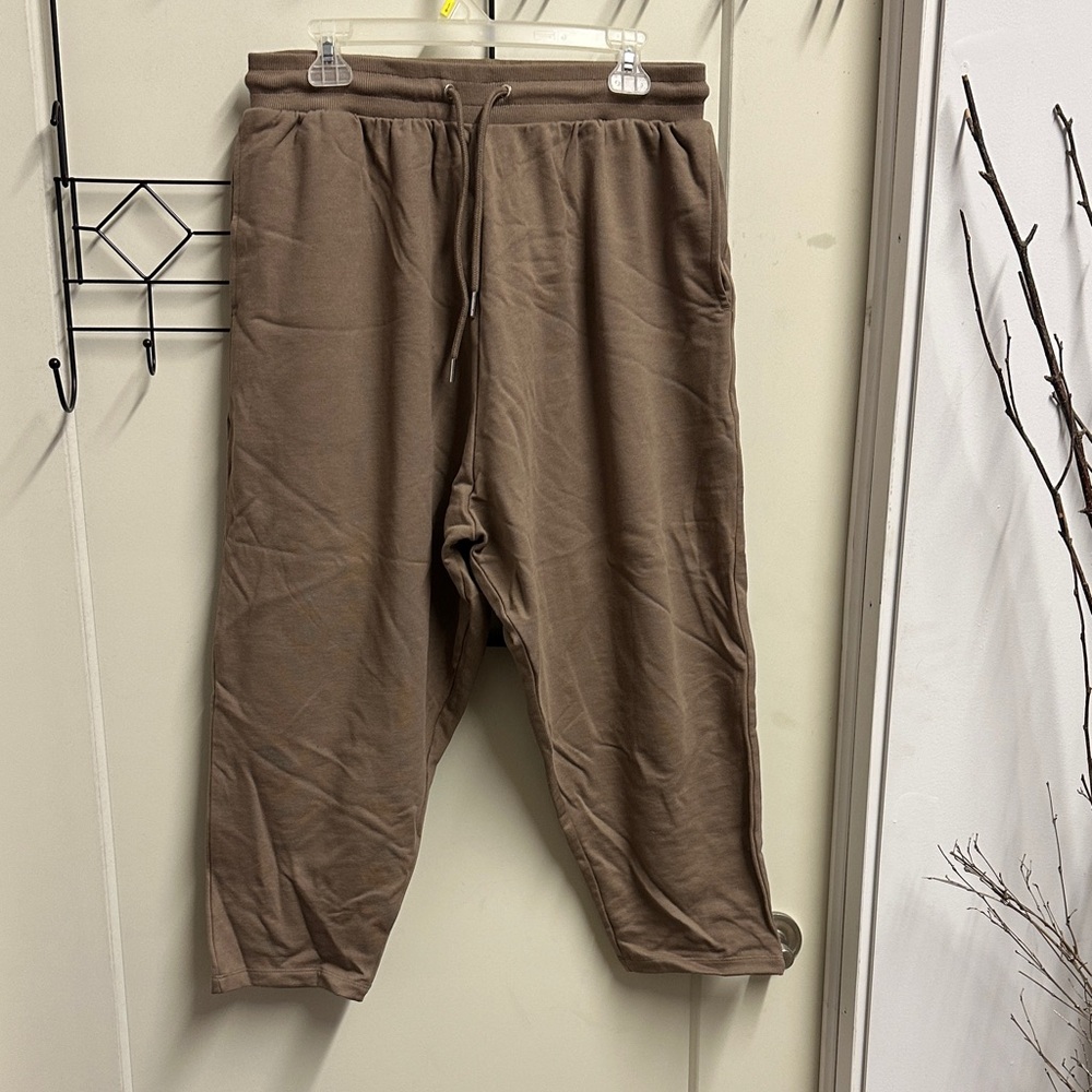 ASOS Casual Brown Cropped Joggers M